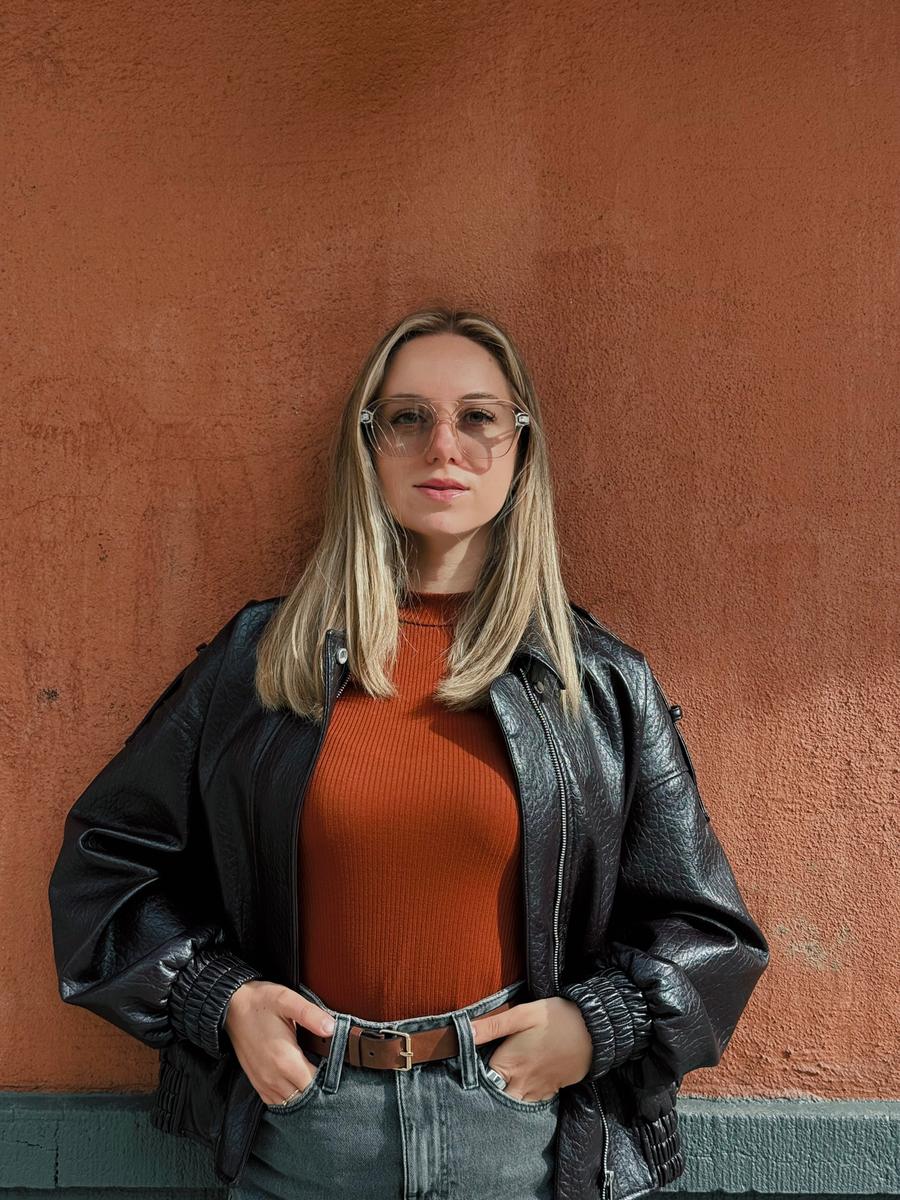Yuliia 